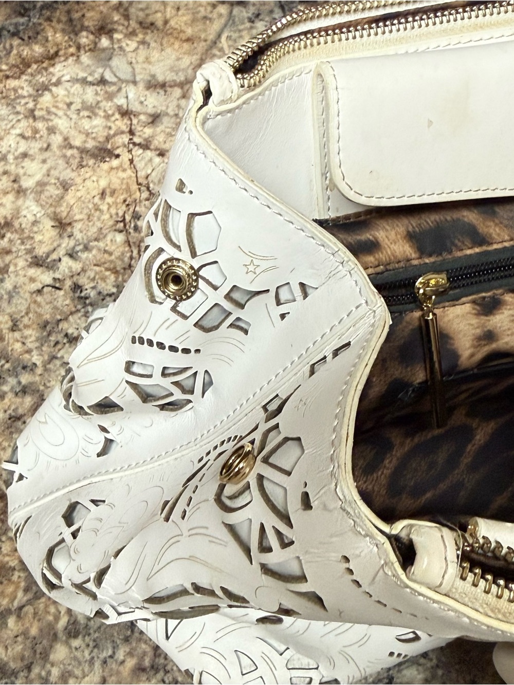 Cavalli Class By Roberto Cavalli Stardust Med Bucket Bag Off White - Picture 4 of 11
